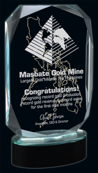 Celebrate excellence with the 8½" Liberty Crystal Award